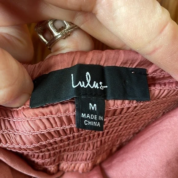 Lulu's Silky Peplum Tank Top - Picture 3 of 4